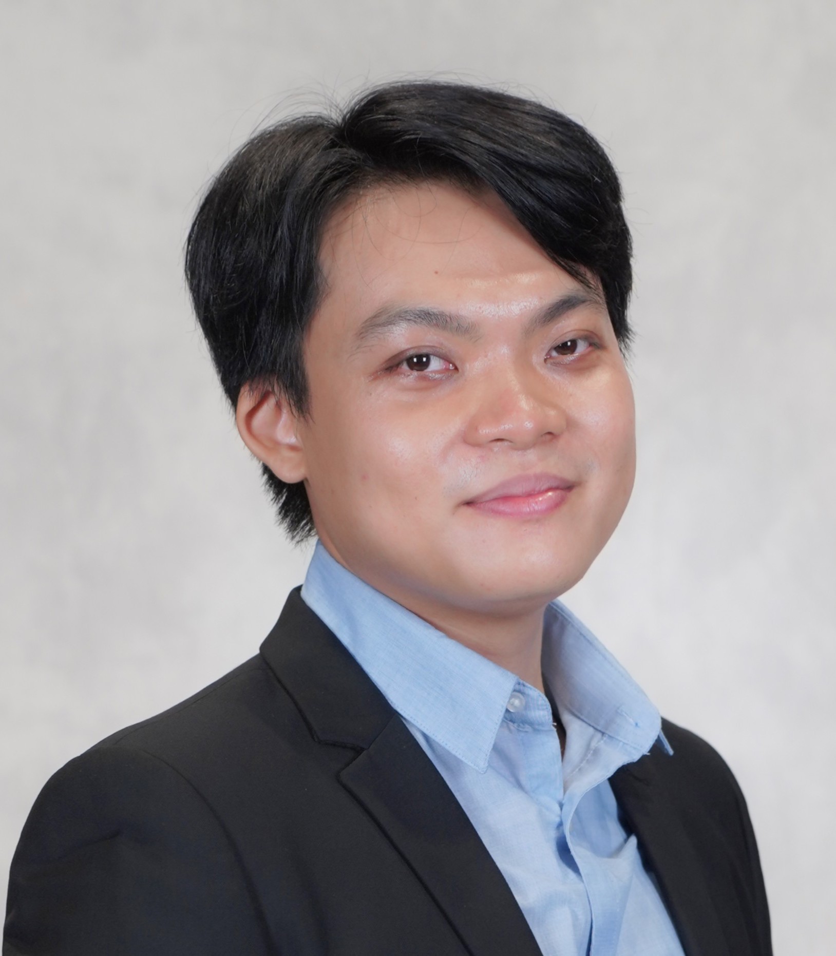 อ.ดร.นิธิกร ศรีศรีสว่าง